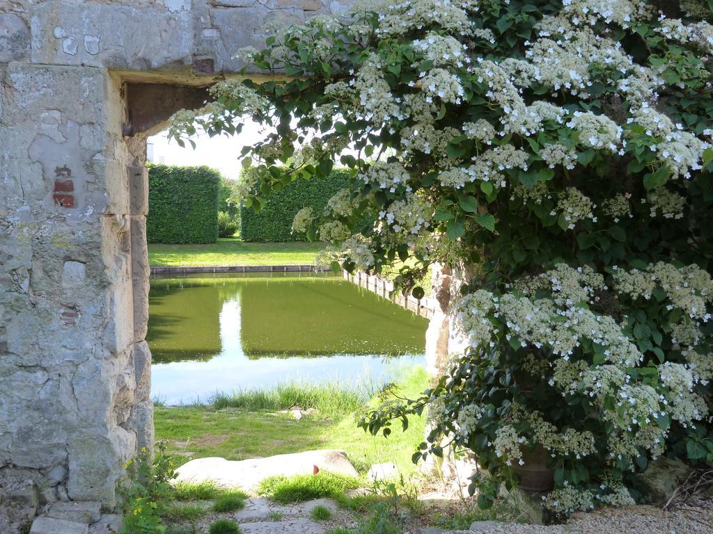 Manoir Du Plessis Au Bois Bed & Breakfast Vauciennes  Dış mekan fotoğraf