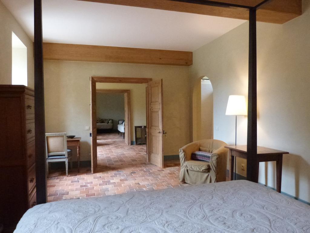 Manoir Du Plessis Au Bois Bed & Breakfast Vauciennes  Oda fotoğraf